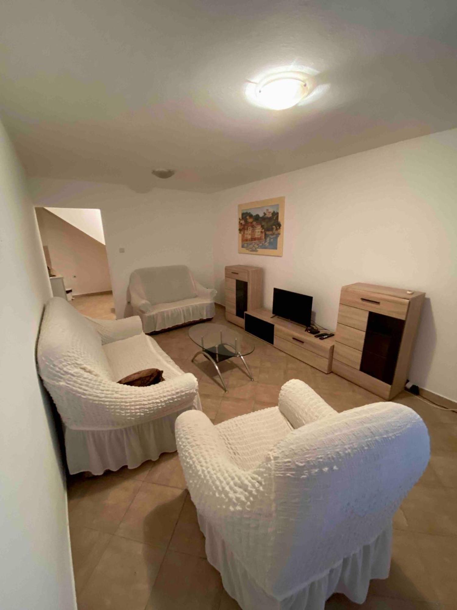 Pavle Apartmani Risan Exteriör bild