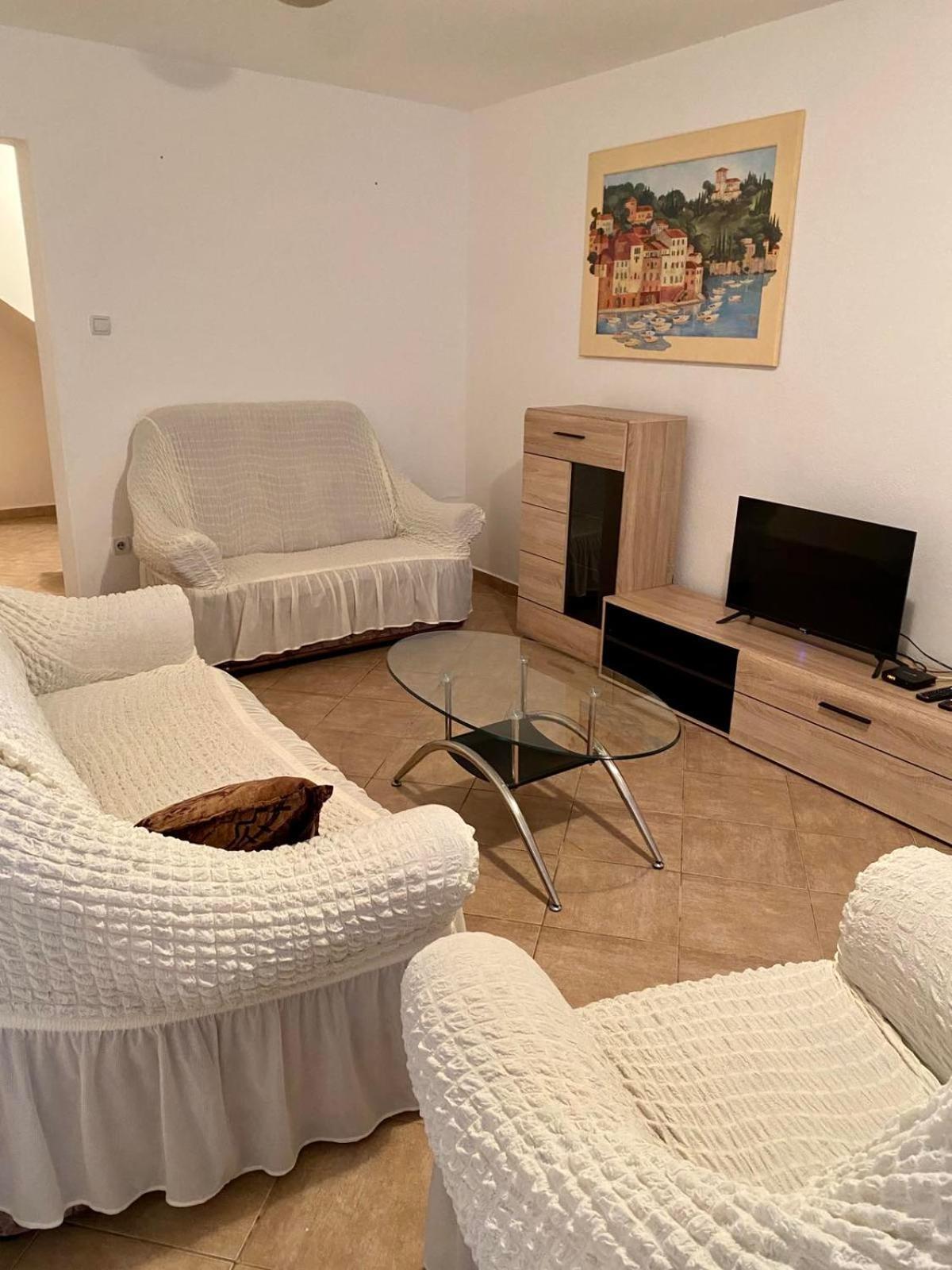 Pavle Apartmani Risan Exteriör bild